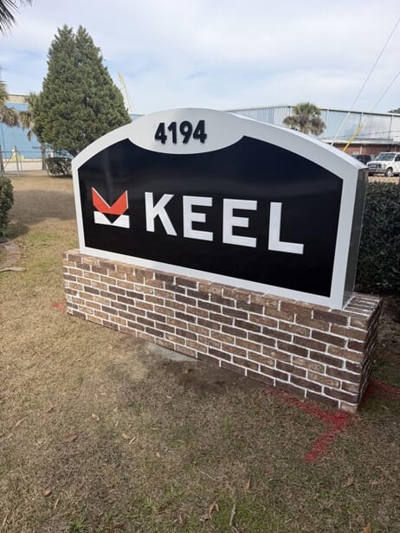 Exterior Signage Photo